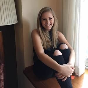 Meet your Posher, Gabby